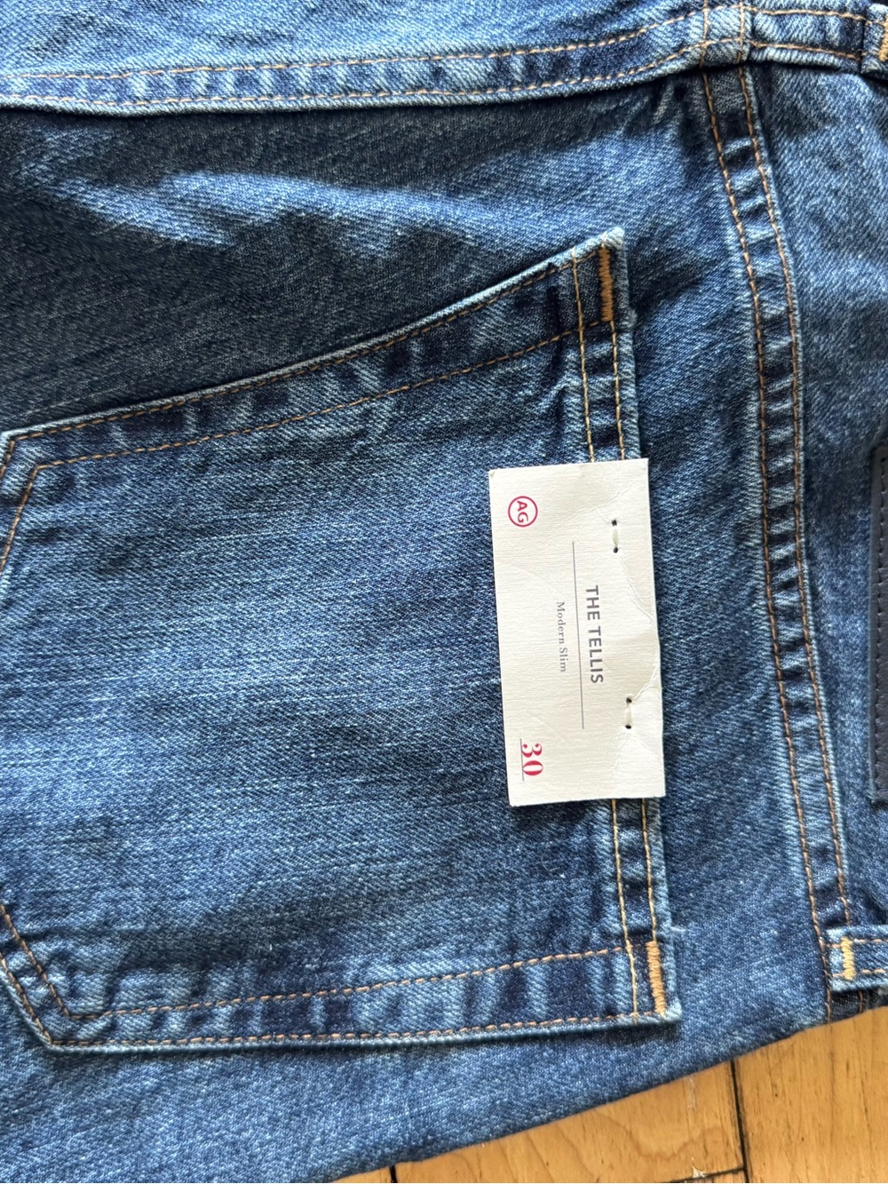 Ag Adriano Goldschmied Men's Tellis Straight Jeans 30 Reg - Never Worn with Tags